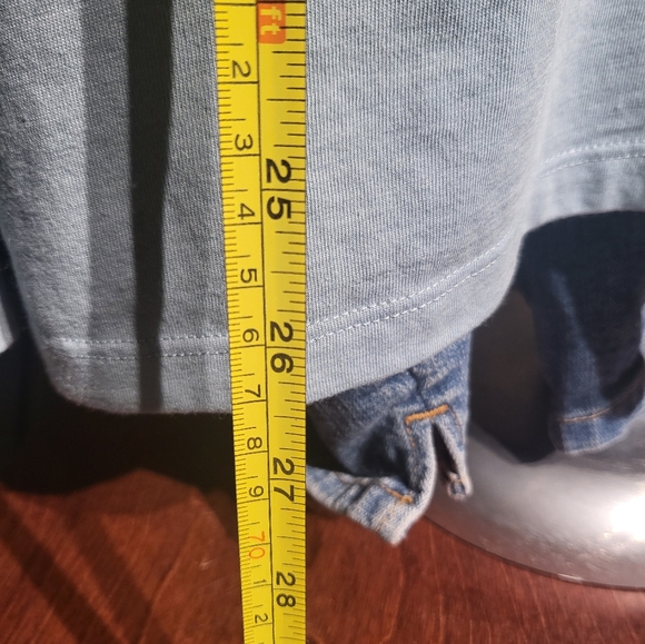 New  Eddie Bauer long sleeve vneck - Picture 5 of 5